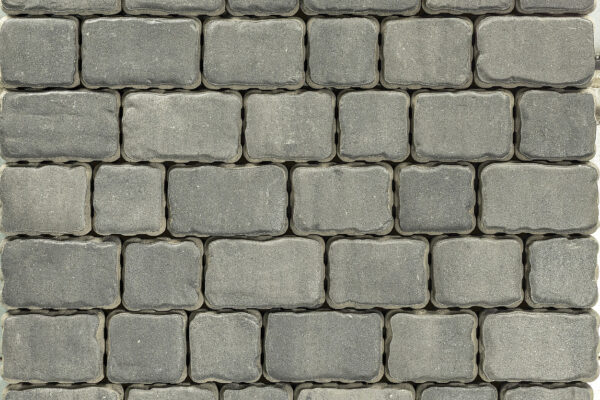 8342004_Courtstones_Iron_Grey-Web_1920x1080_px