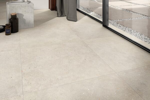 Amb-Bagno-interno-PART-ORIZZ-cream-60x120-5x5-60x60-esterno-greige-60x90-1-1