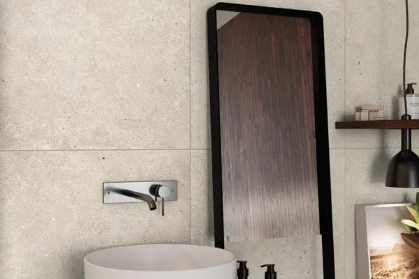 Amb-Bagno-interno-PART-VERT-cream-60x120-5x5-60x60-esterno-greige-60x90-1-f030cc00
