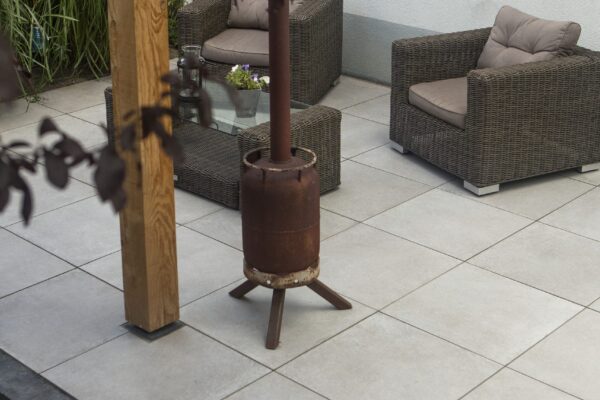 geoceramica-60x60x4-roccia-grey-sfeerfoto-scaled